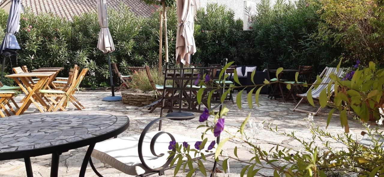 Hotel Le Siecle Mazan Exterior foto