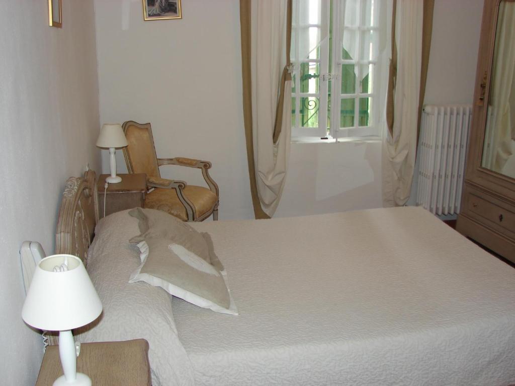 Hotel Le Siecle Mazan Habitación foto
